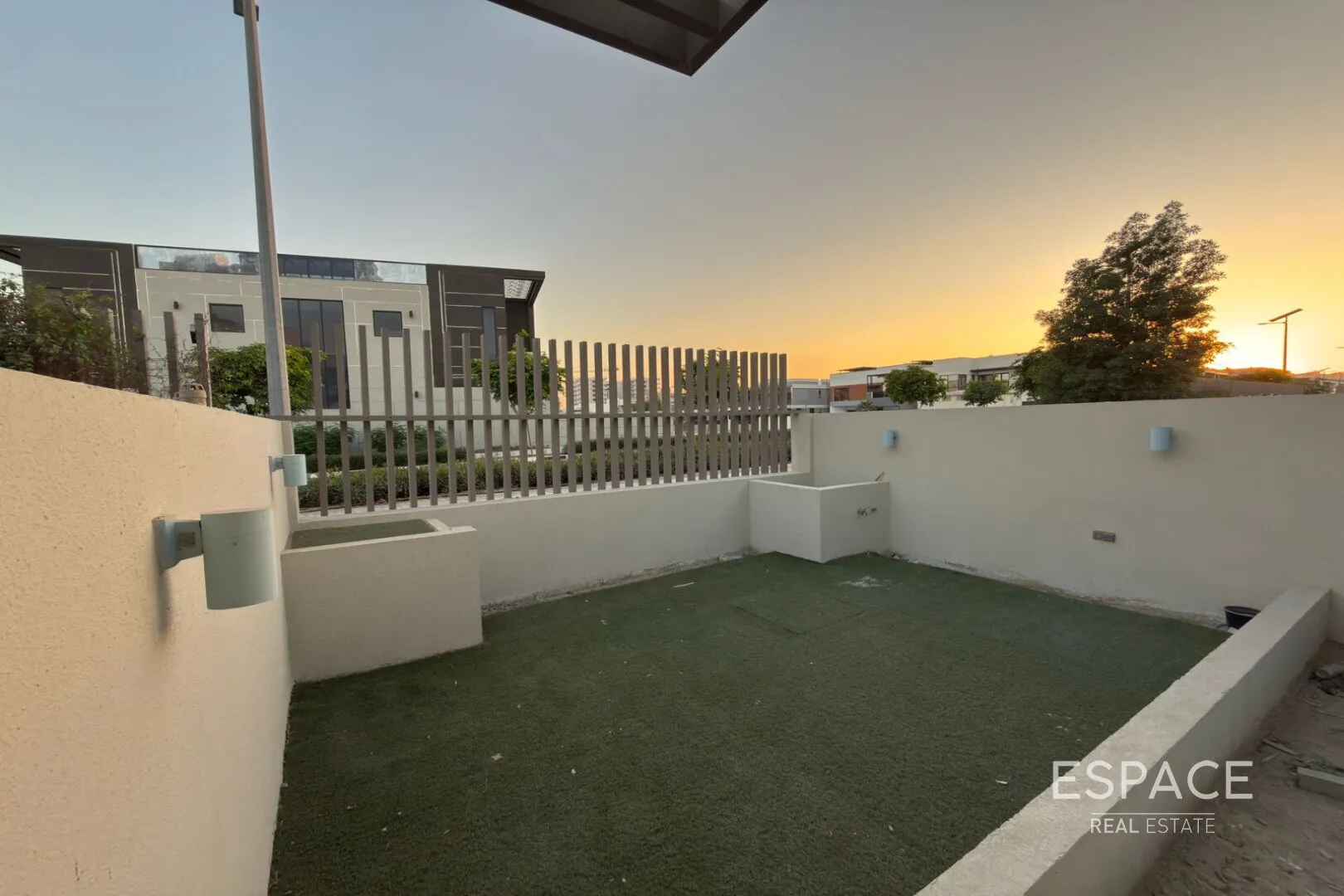 single static gallery