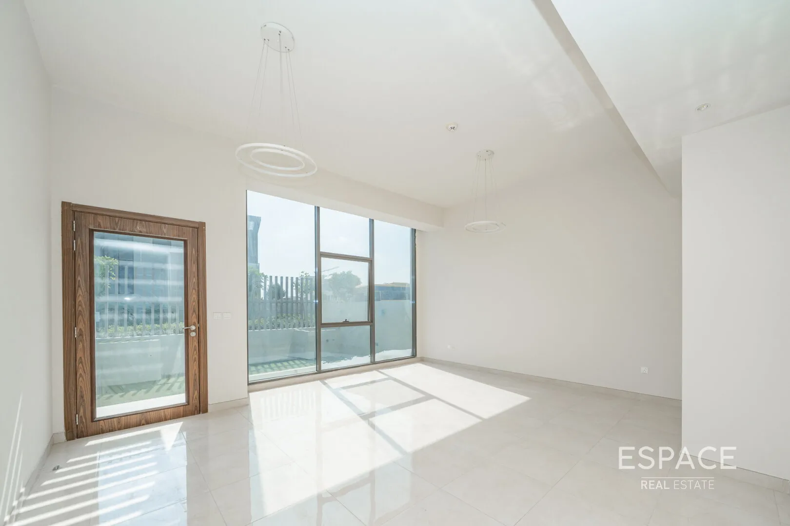 single static gallery