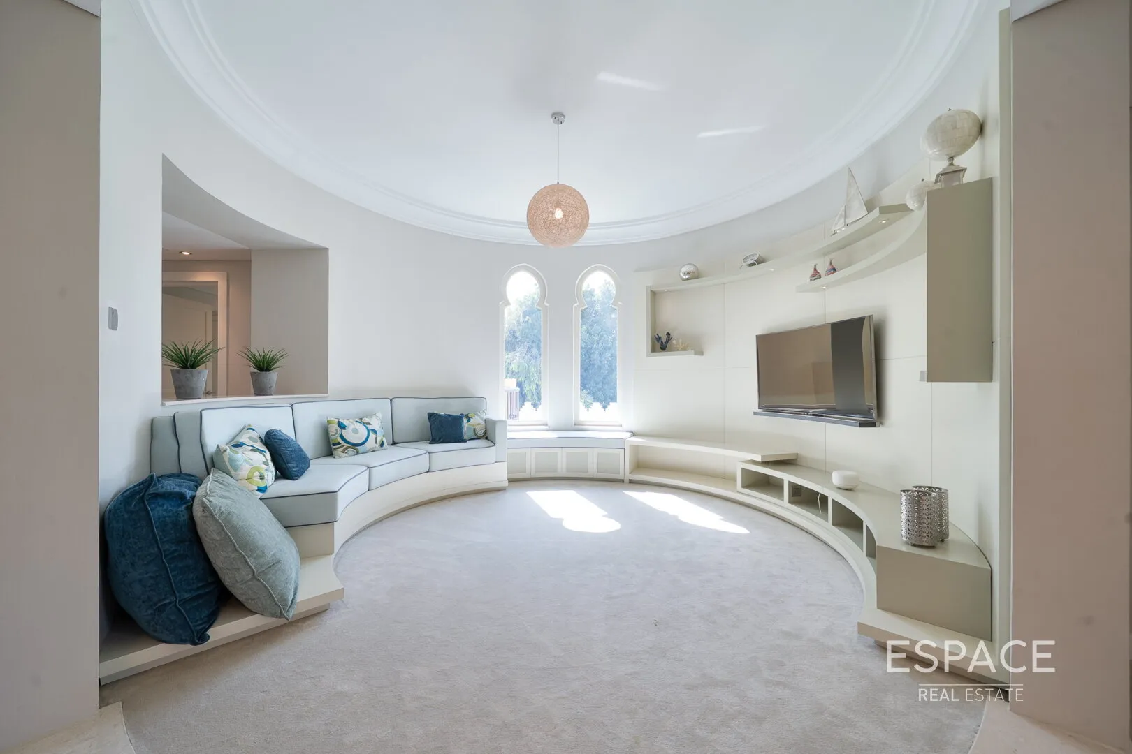 single static gallery