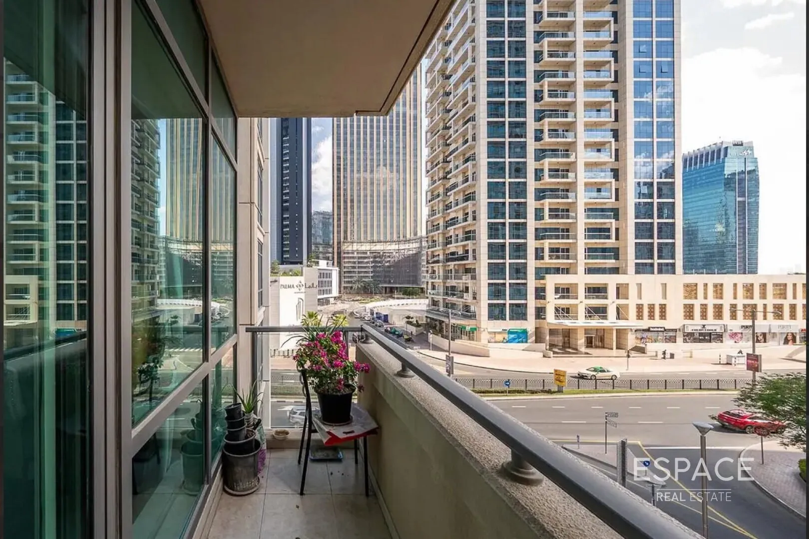 single static gallery