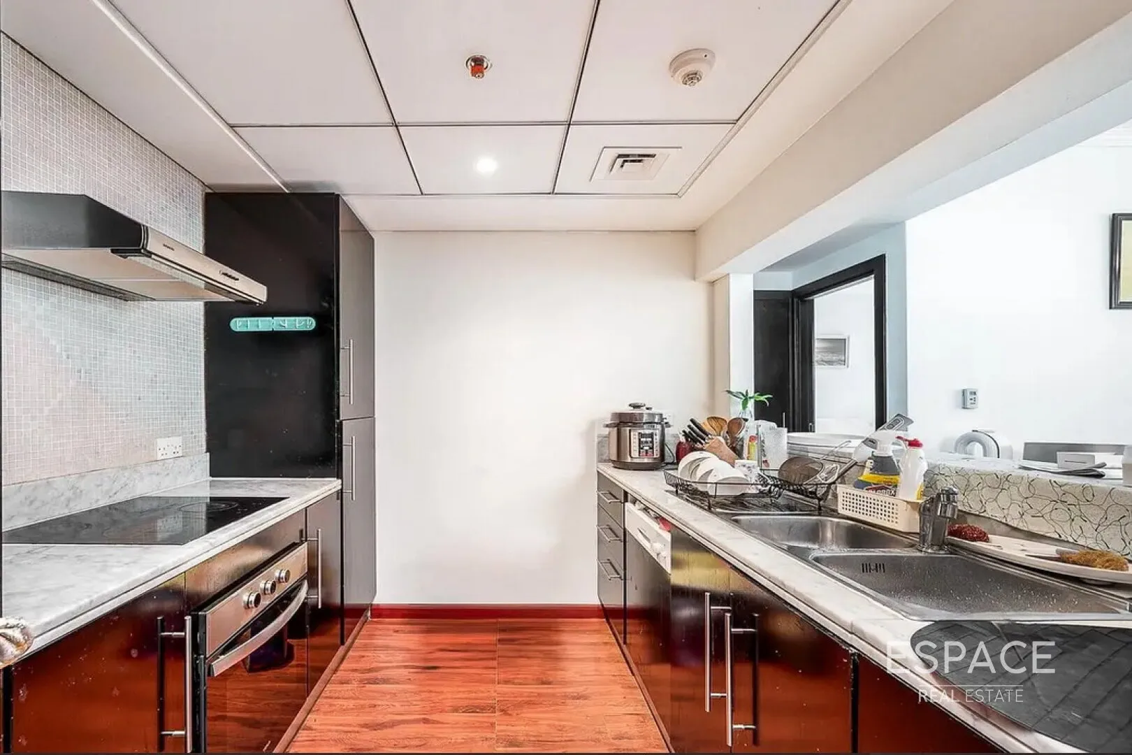 single static gallery