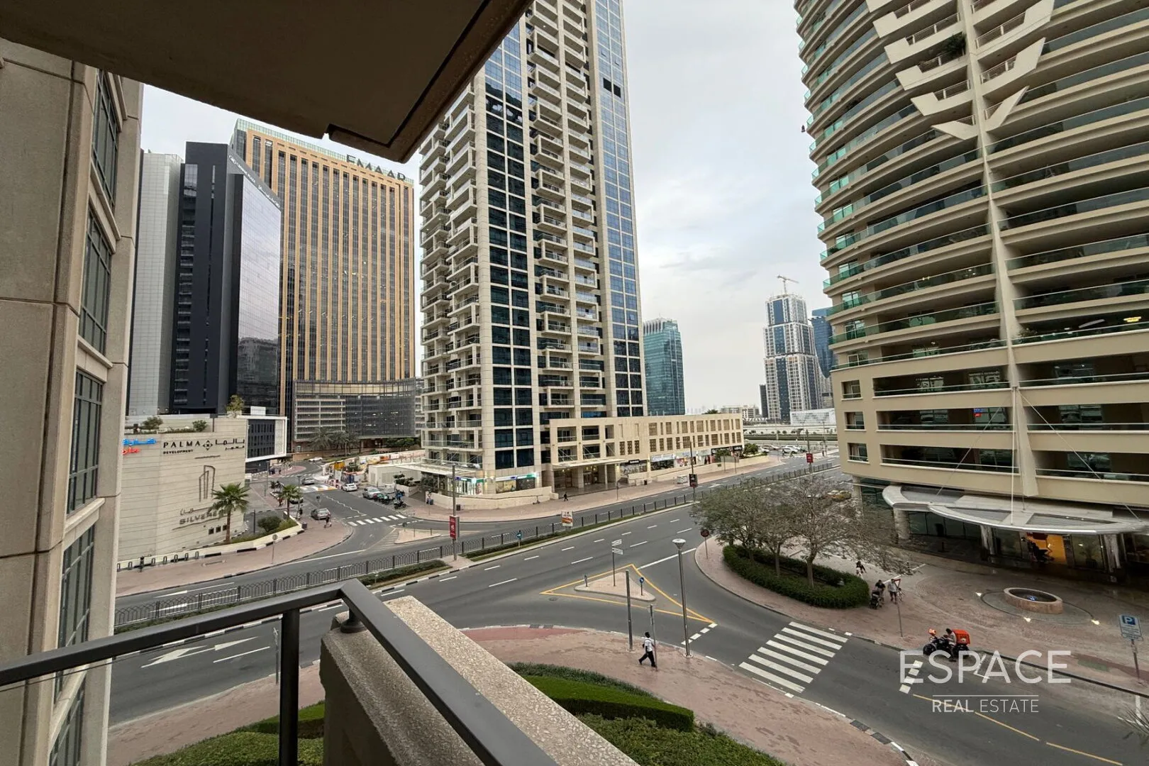 PropertiesGalleryCamera