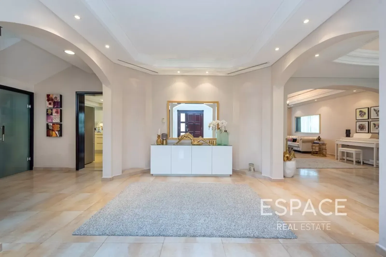 PropertiesGalleryCamera