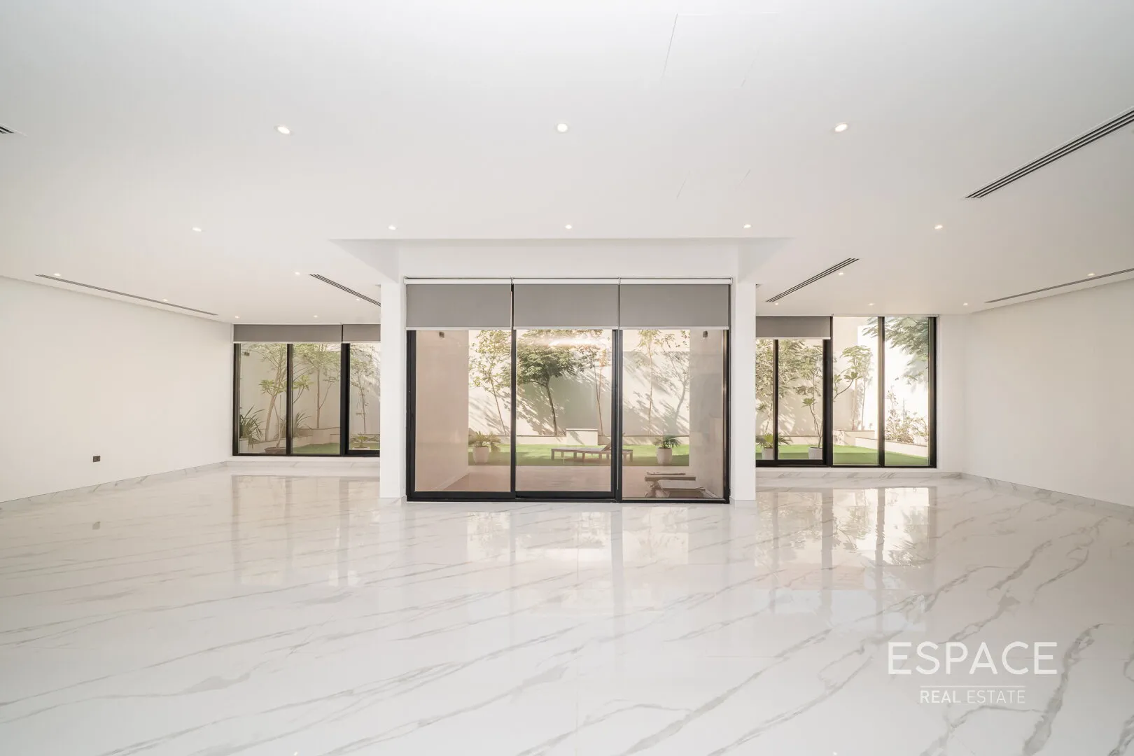 single static gallery