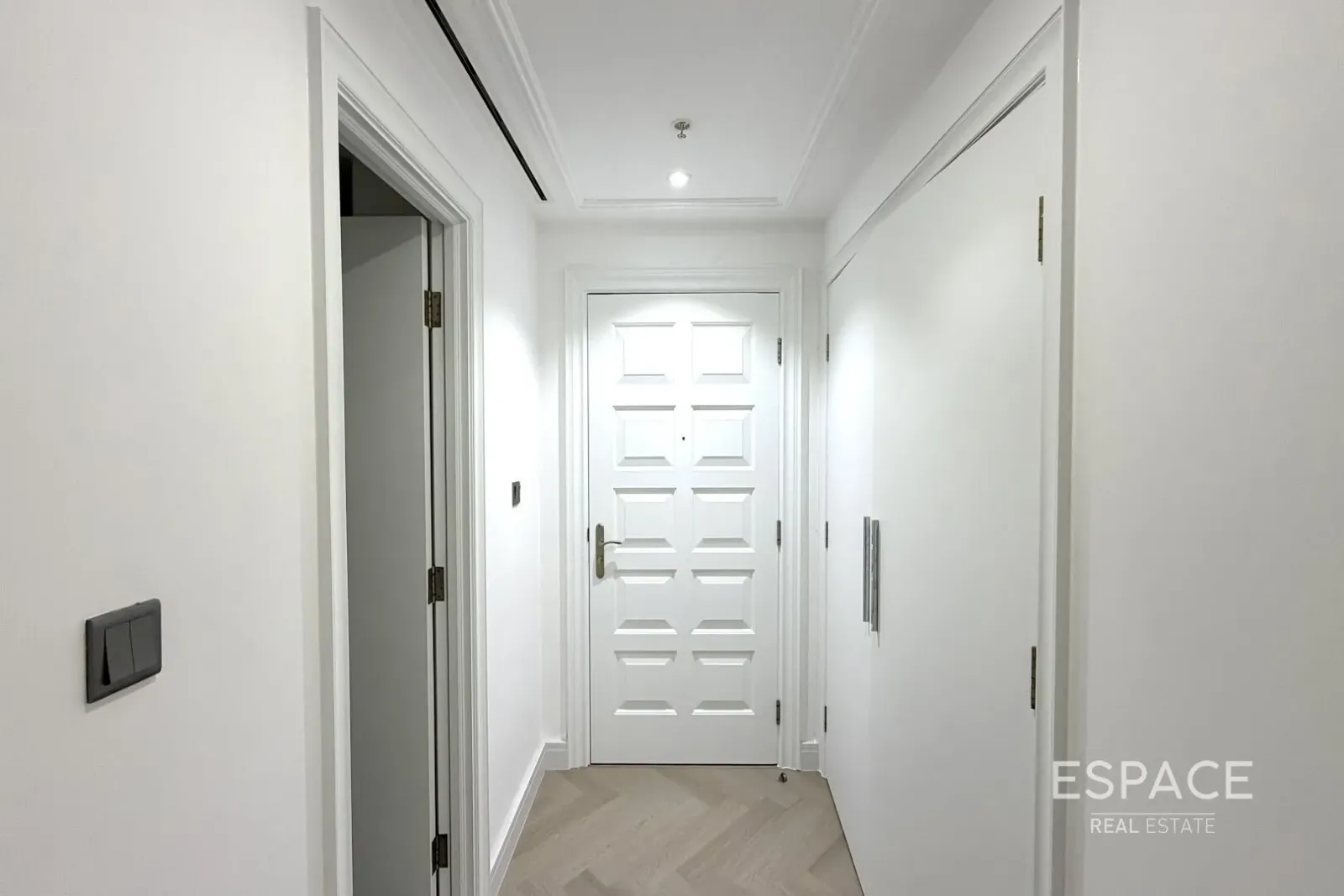 PropertiesGalleryCamera