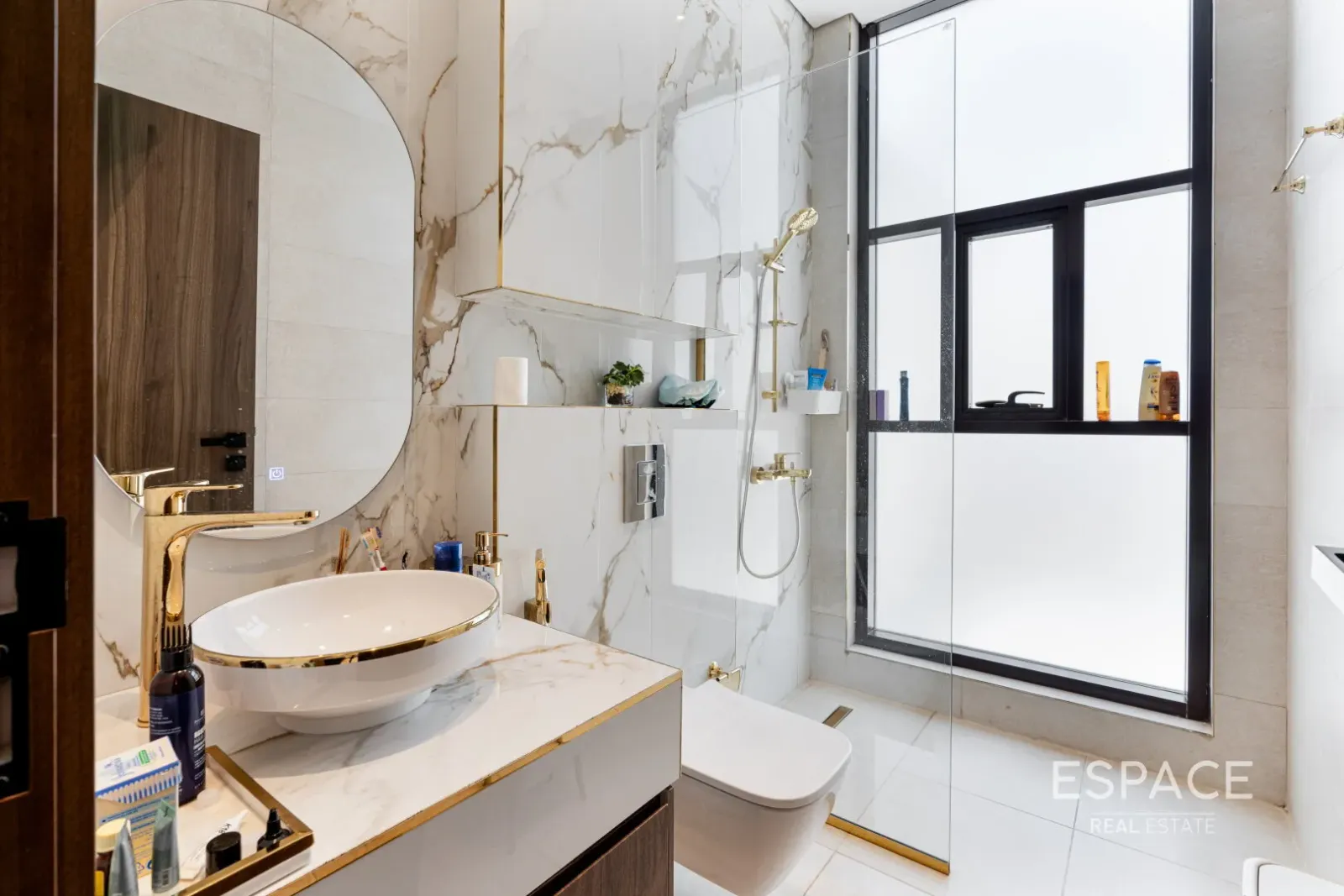 PropertiesGalleryCamera