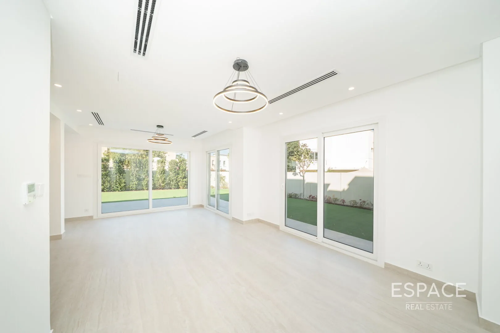 single static gallery