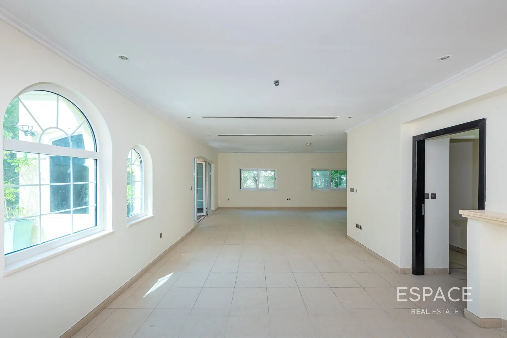 single static gallery