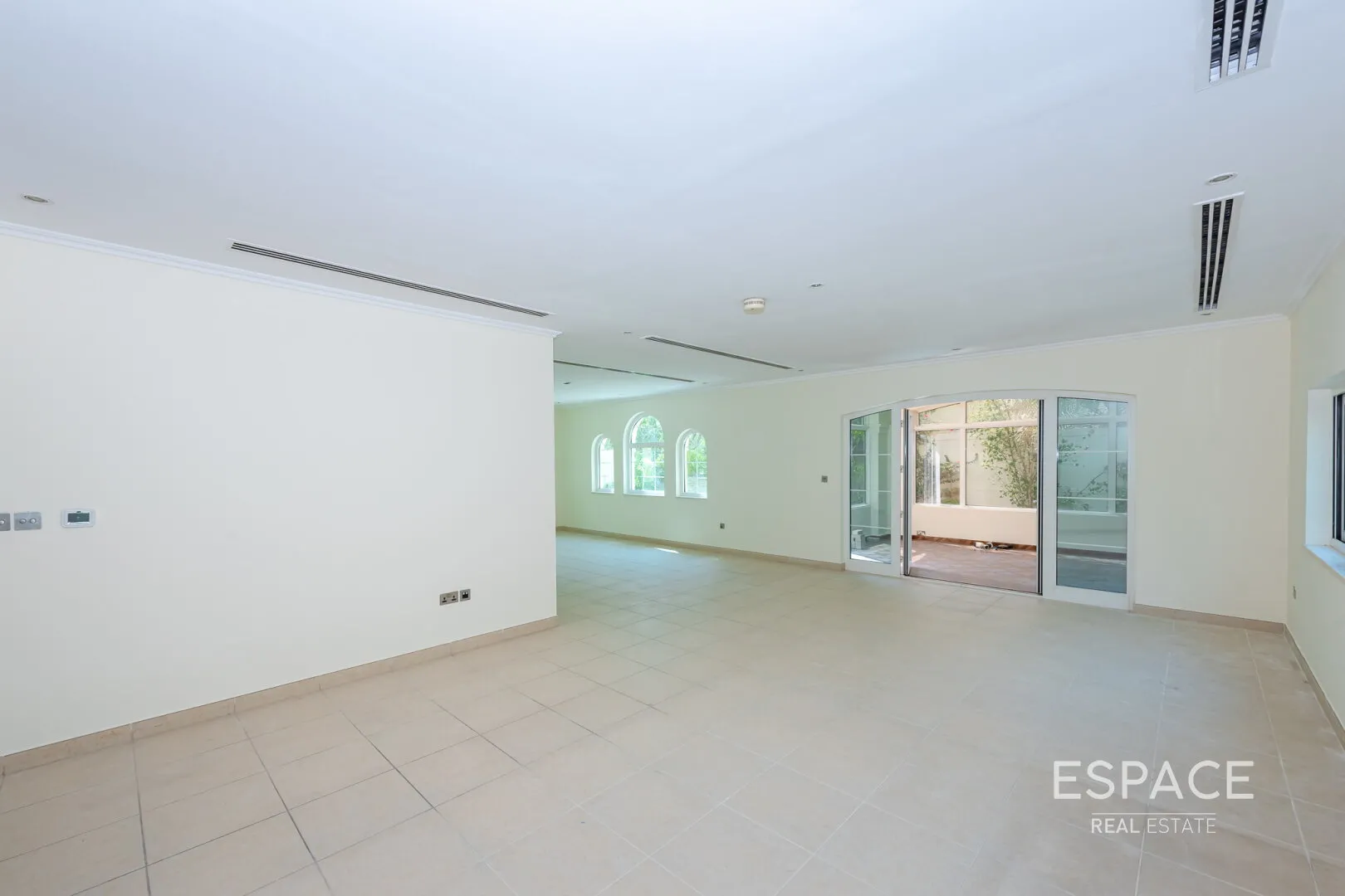 single static gallery