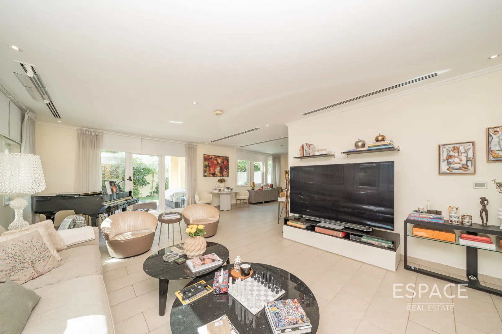 single static gallery