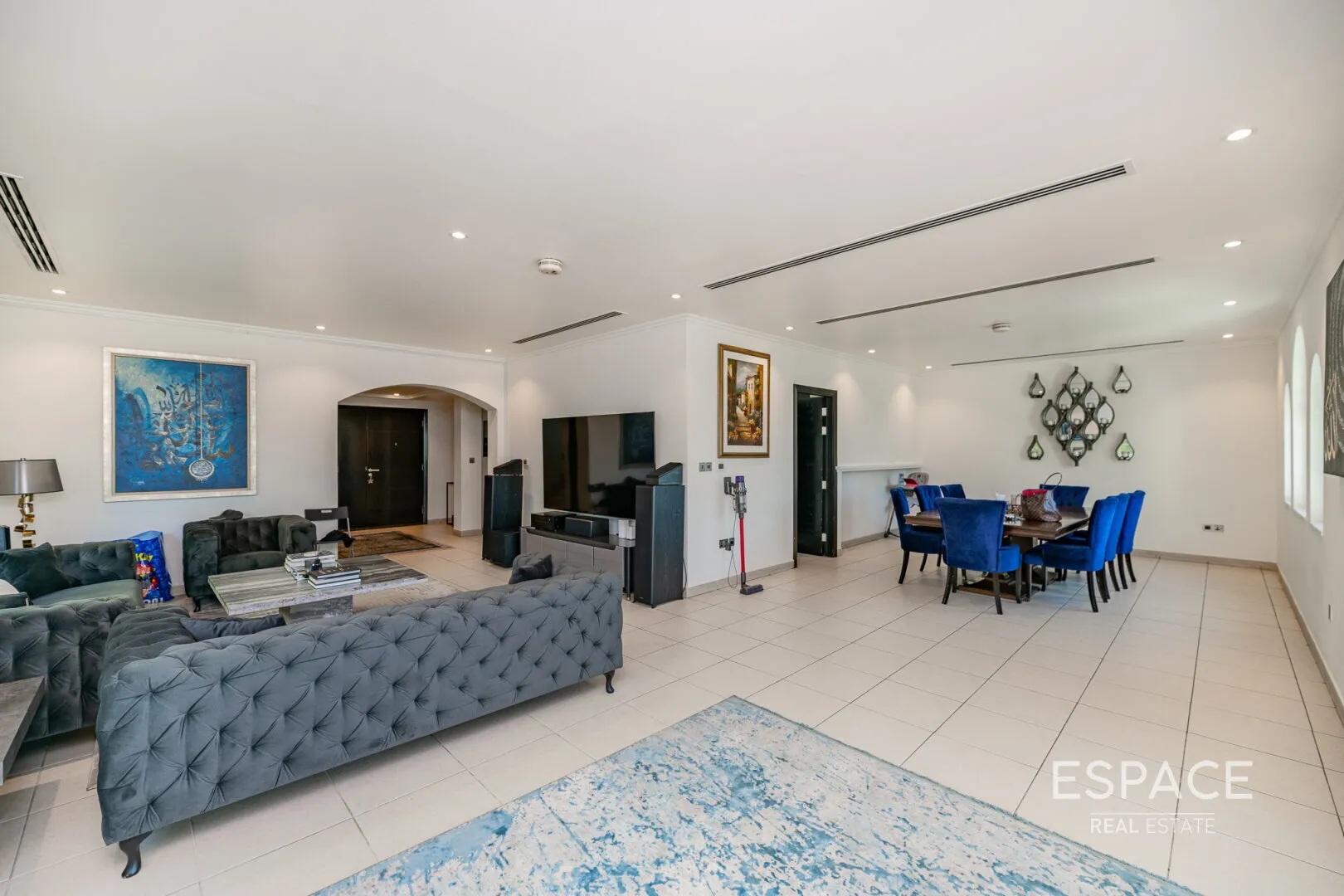 single static gallery