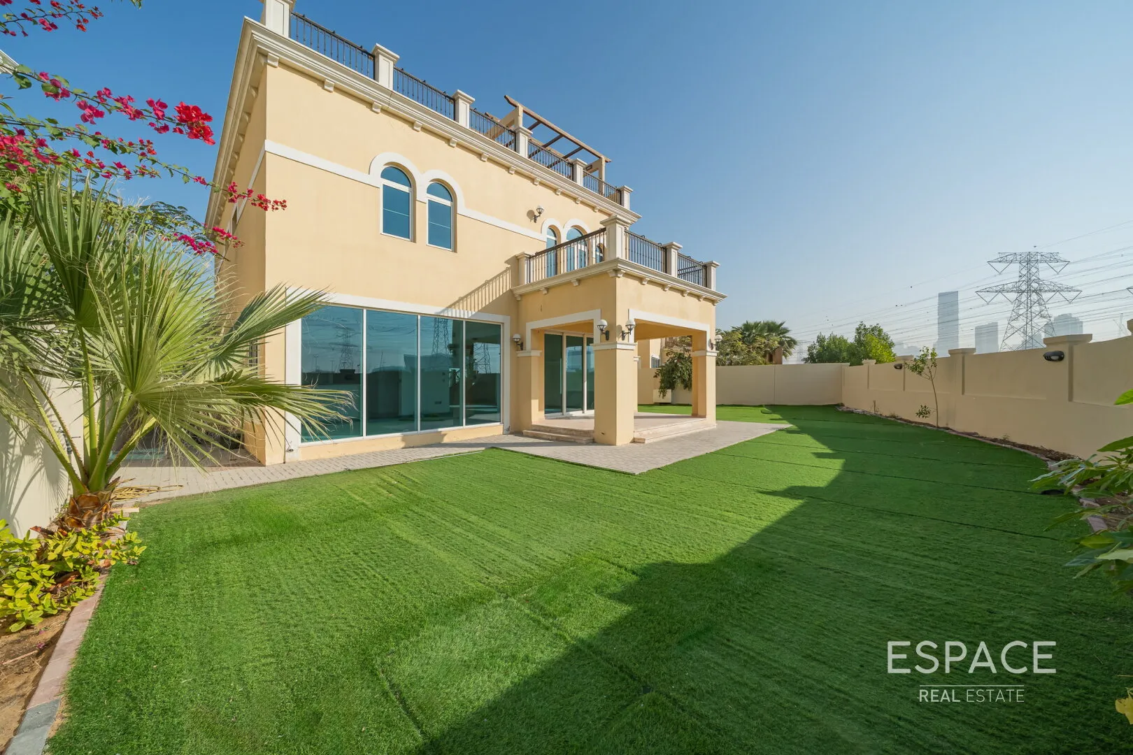 PropertiesGalleryCamera