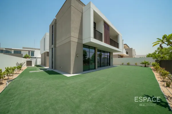 Tilal Al Furjan - Phase 2, Al Furjan, Dubai - Espace