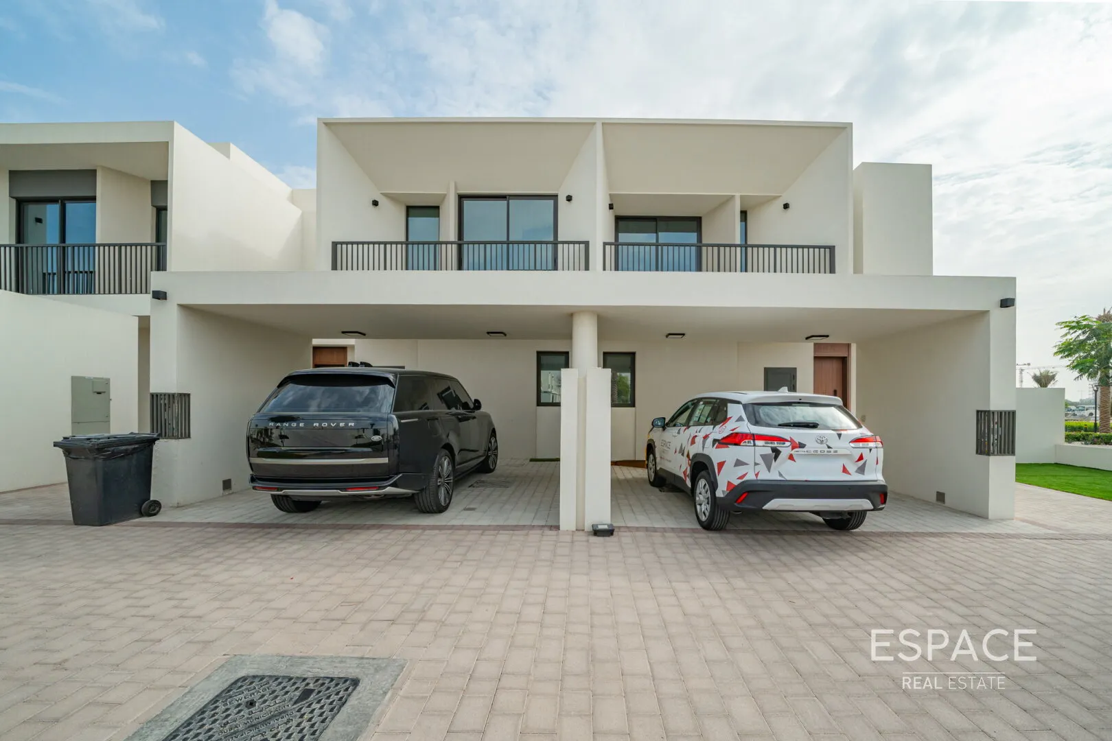 PropertiesGalleryCamera