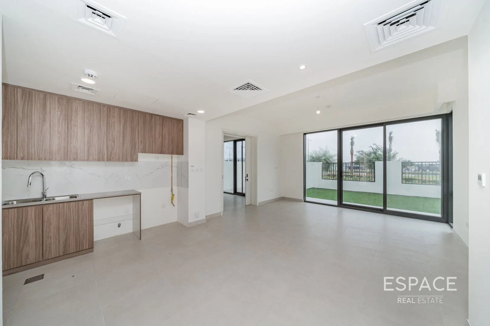 single static gallery