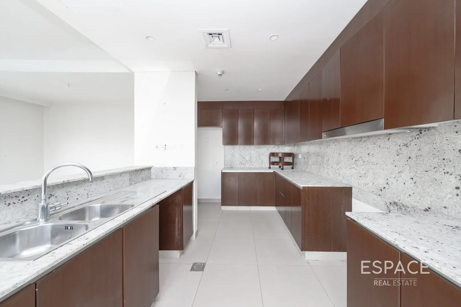 single static gallery