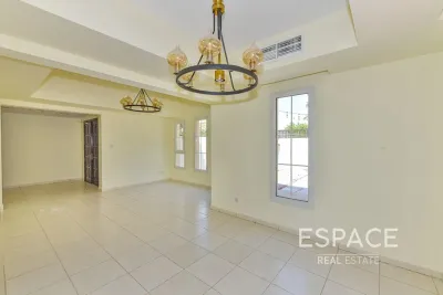 Springs 3, Springs, Dubai - Espace