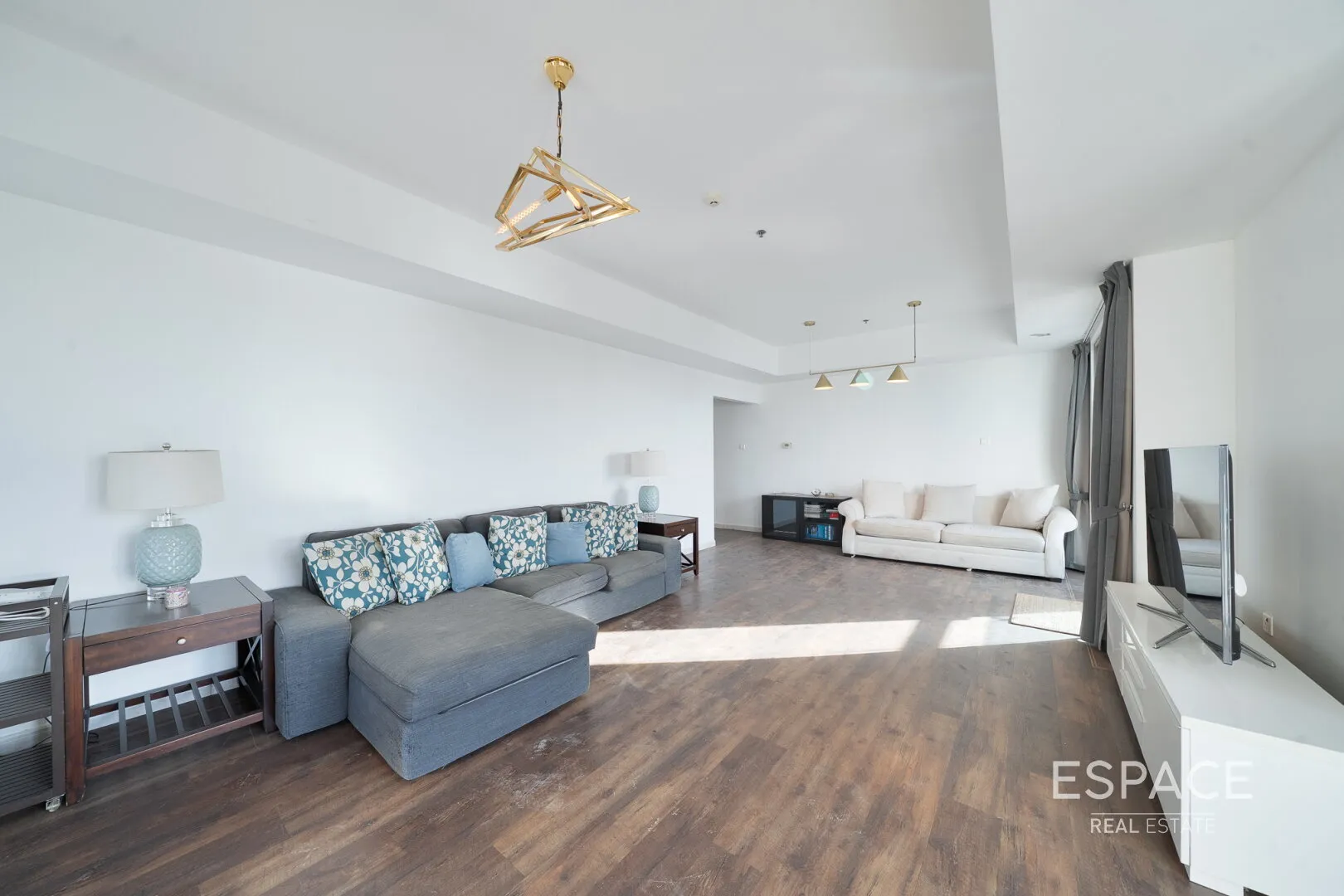 single static gallery