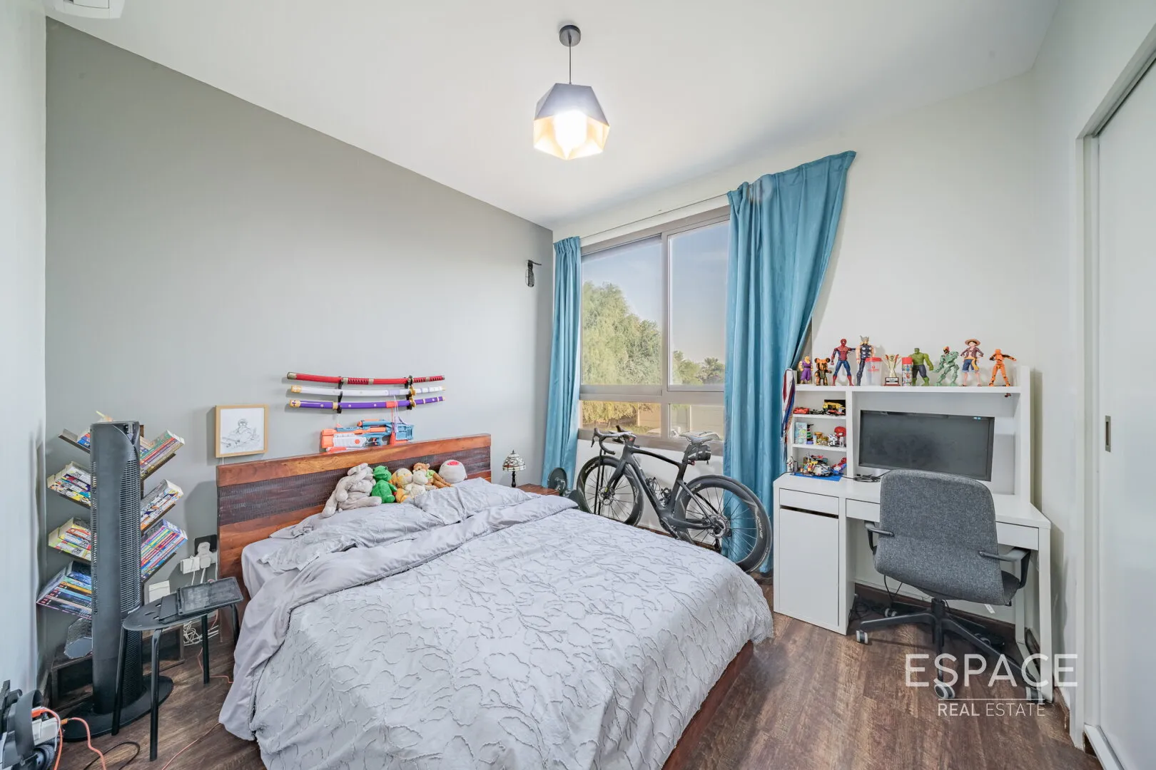 PropertiesGalleryCamera