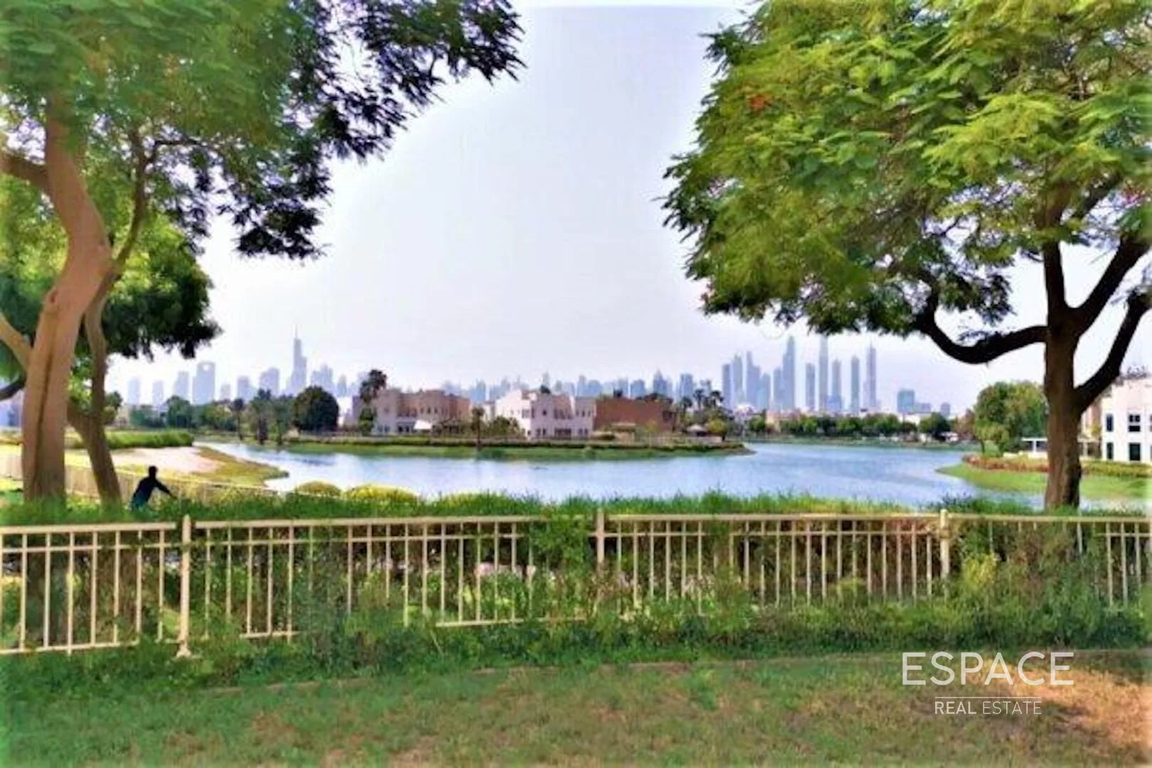 single static gallery