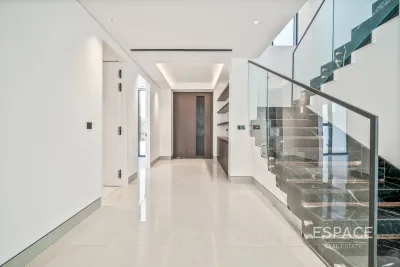 Custom Built, Jumeirah Park, Dubai - Espace