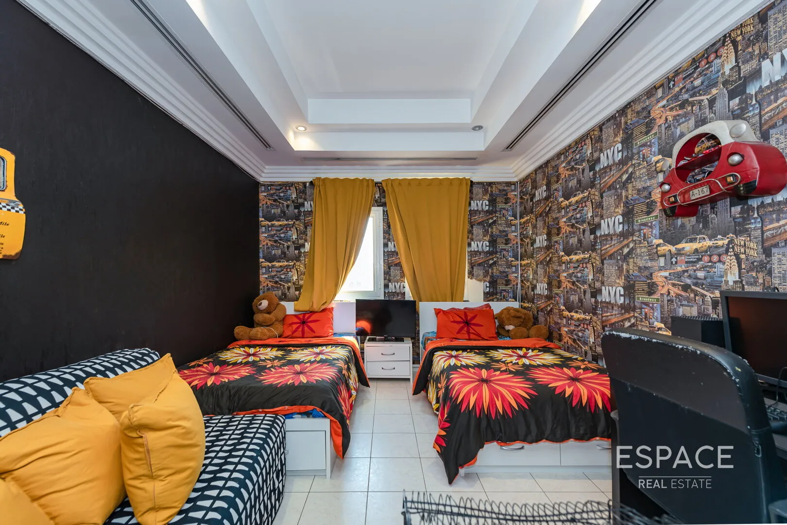 PropertiesGalleryCamera