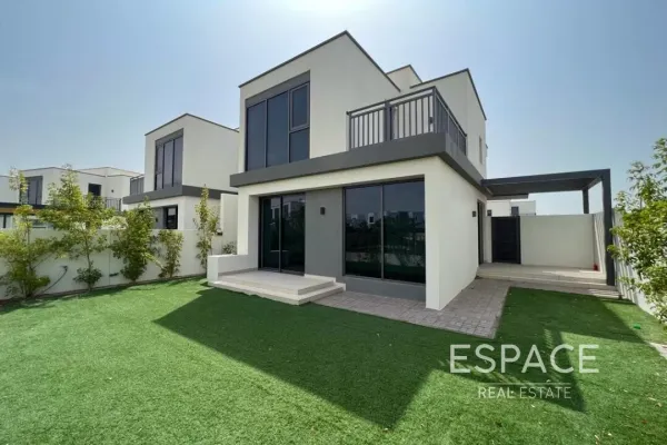 Maple at Dubai Hills Estate 3, Dubai Hills Estate, Dubai - Espace