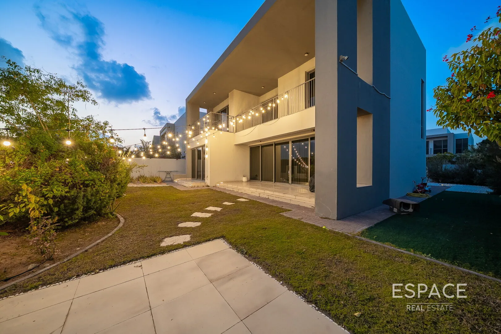 single static gallery