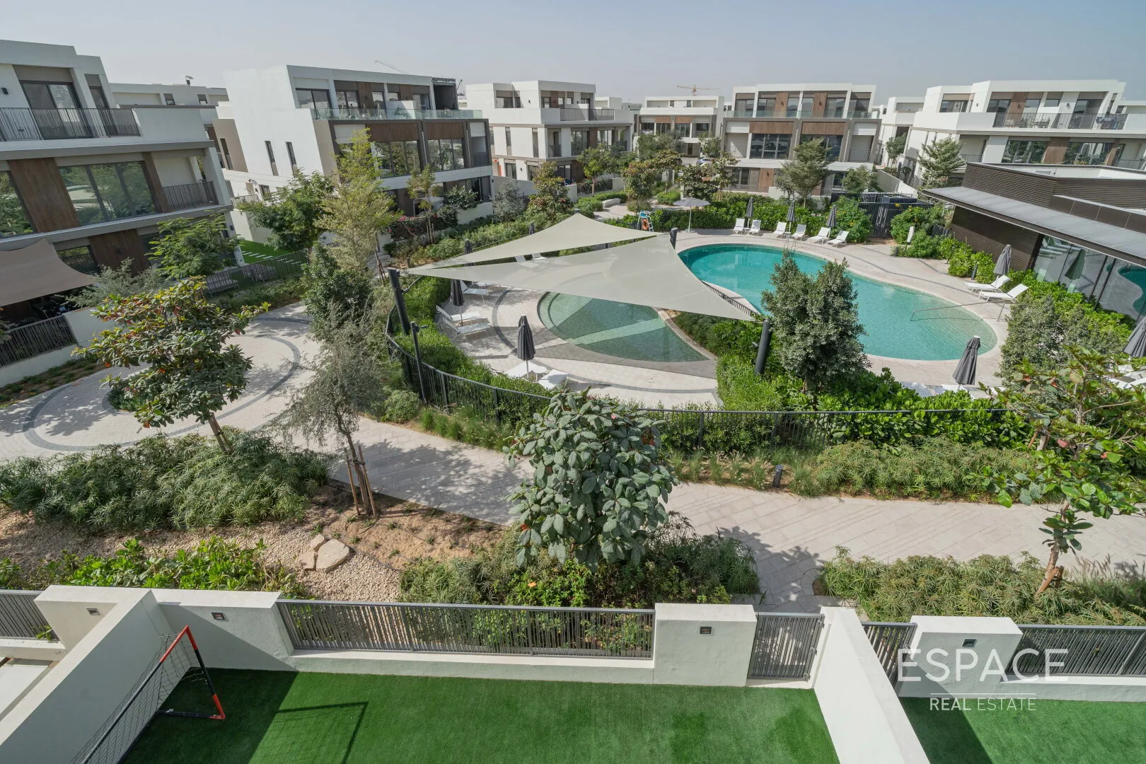 single static gallery