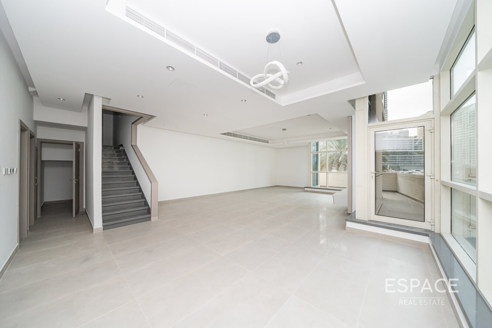 single static gallery