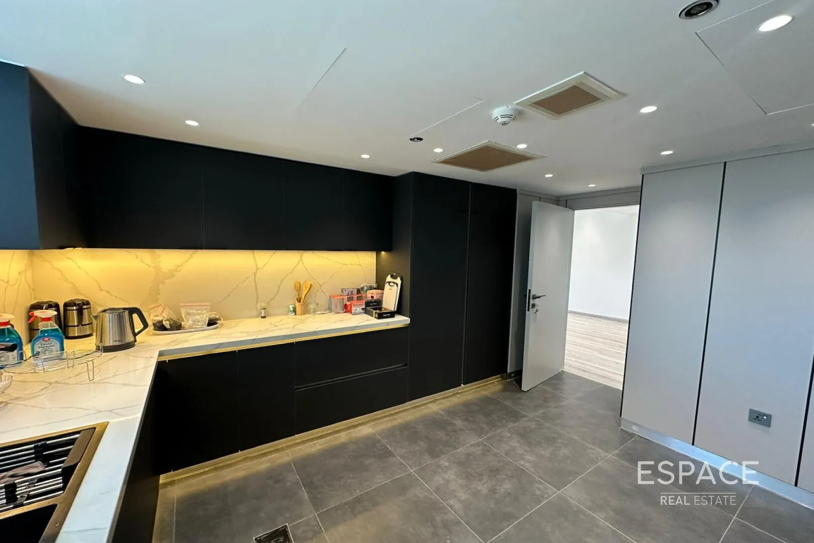 single static gallery