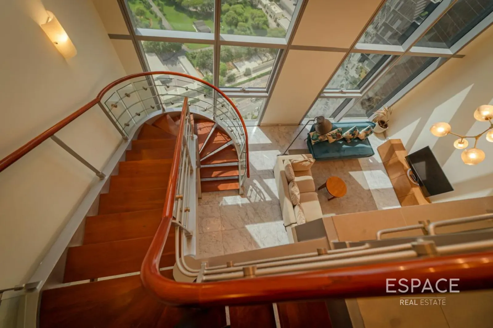 PropertiesGalleryCamera