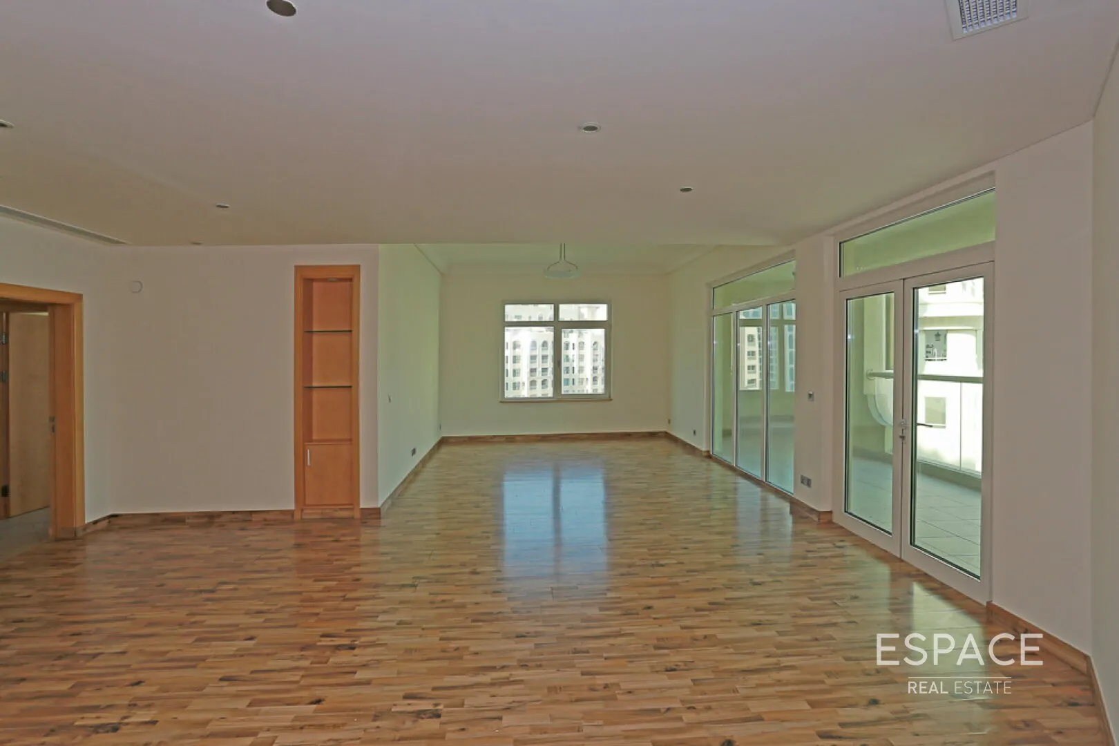 single static gallery