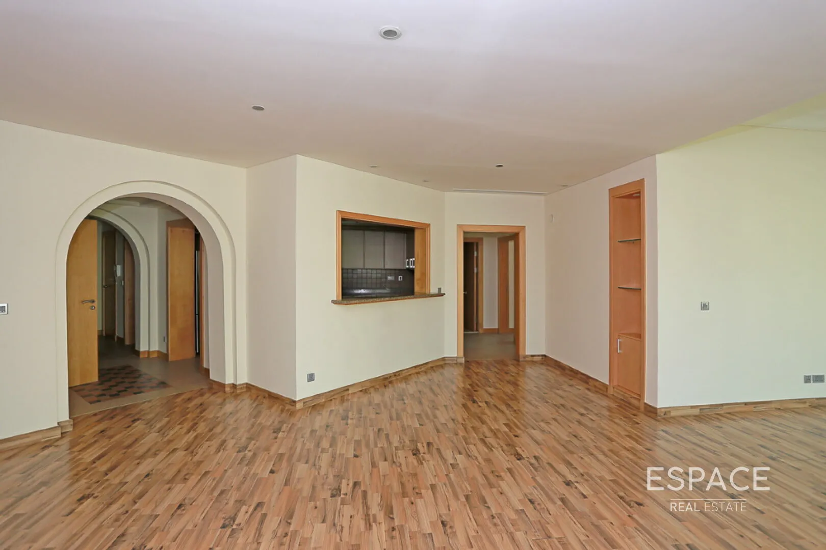 single static gallery