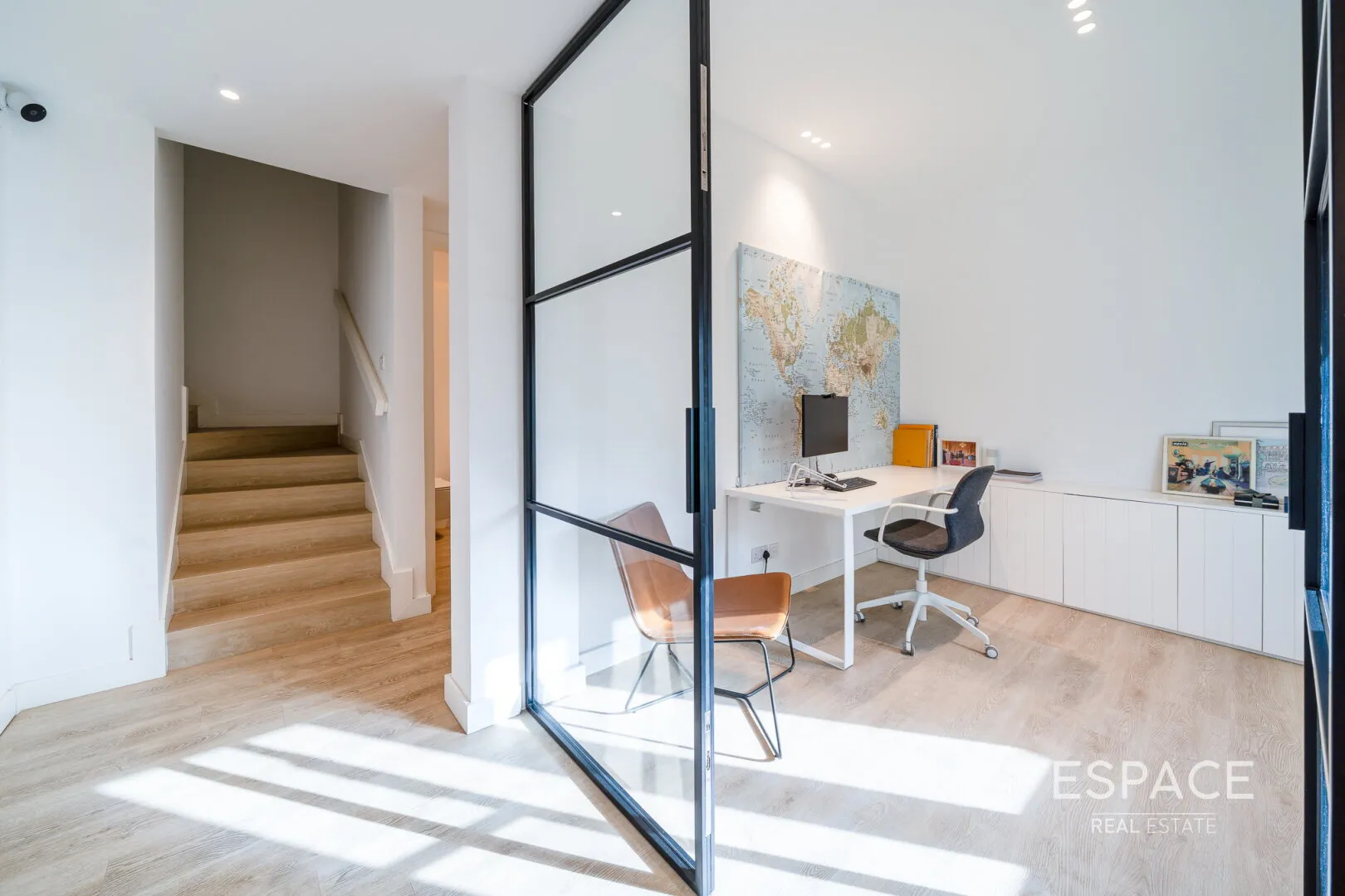 PropertiesGalleryCamera