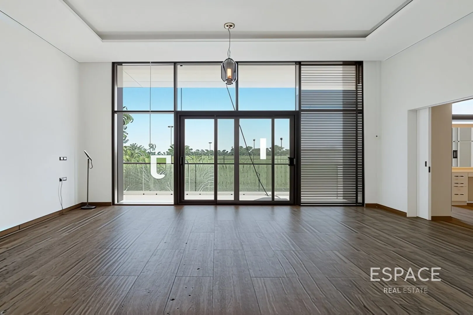 single static gallery