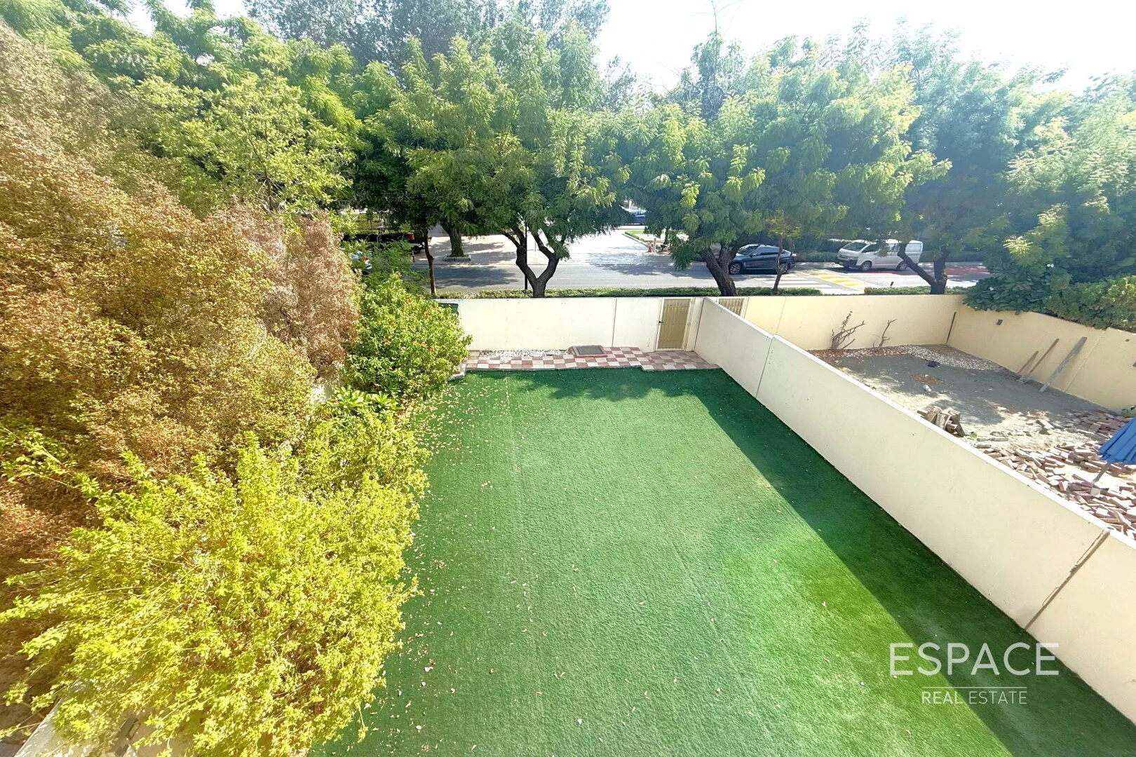 PropertiesGalleryCamera