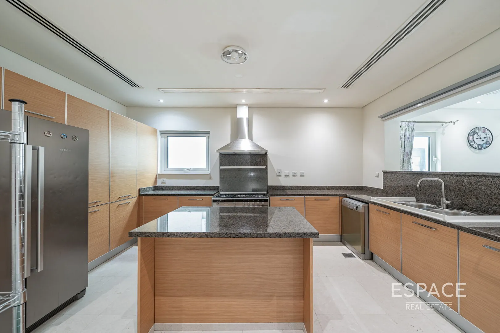 single static gallery