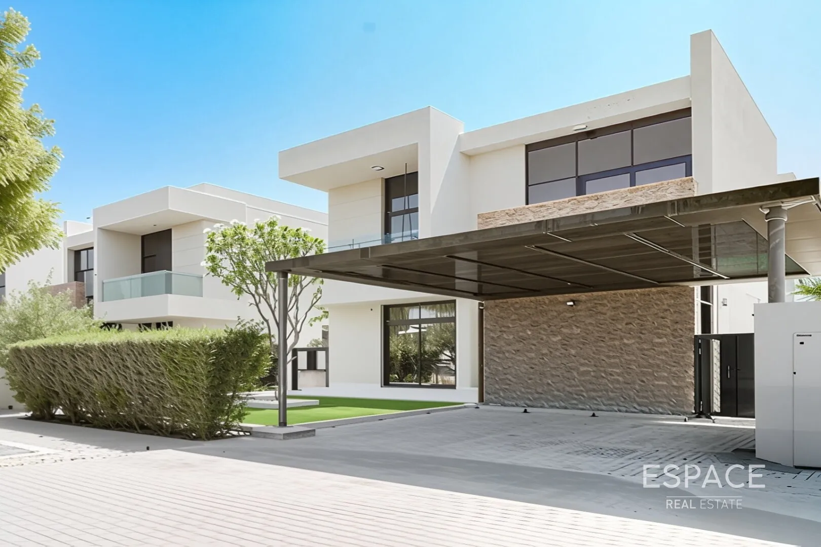 PropertiesGalleryCamera