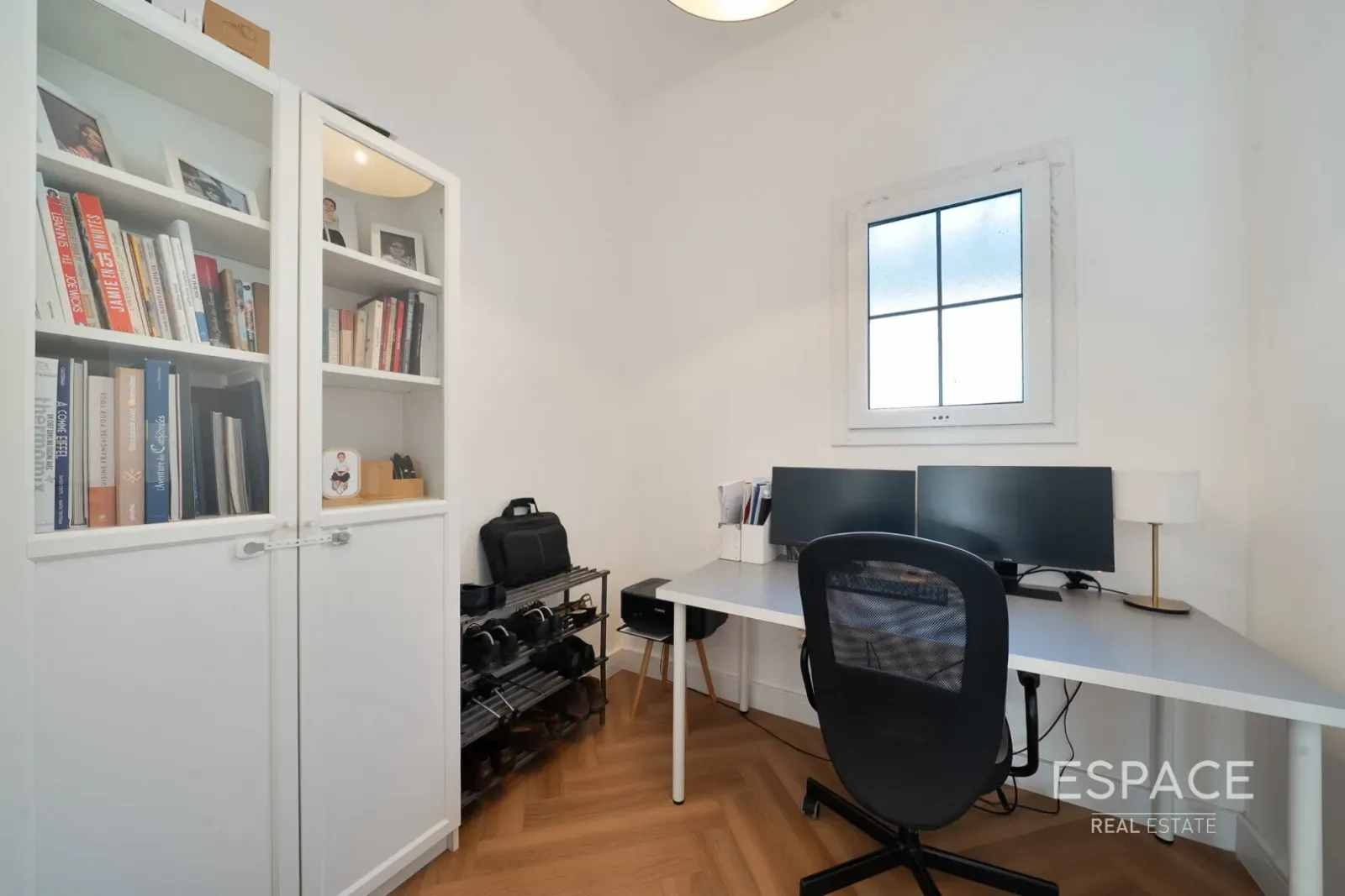 PropertiesGalleryCamera
