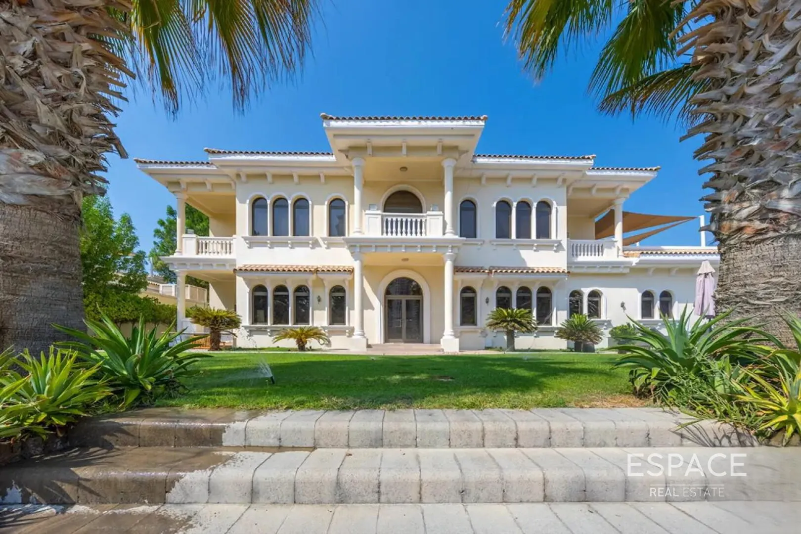 PropertiesGalleryCamera