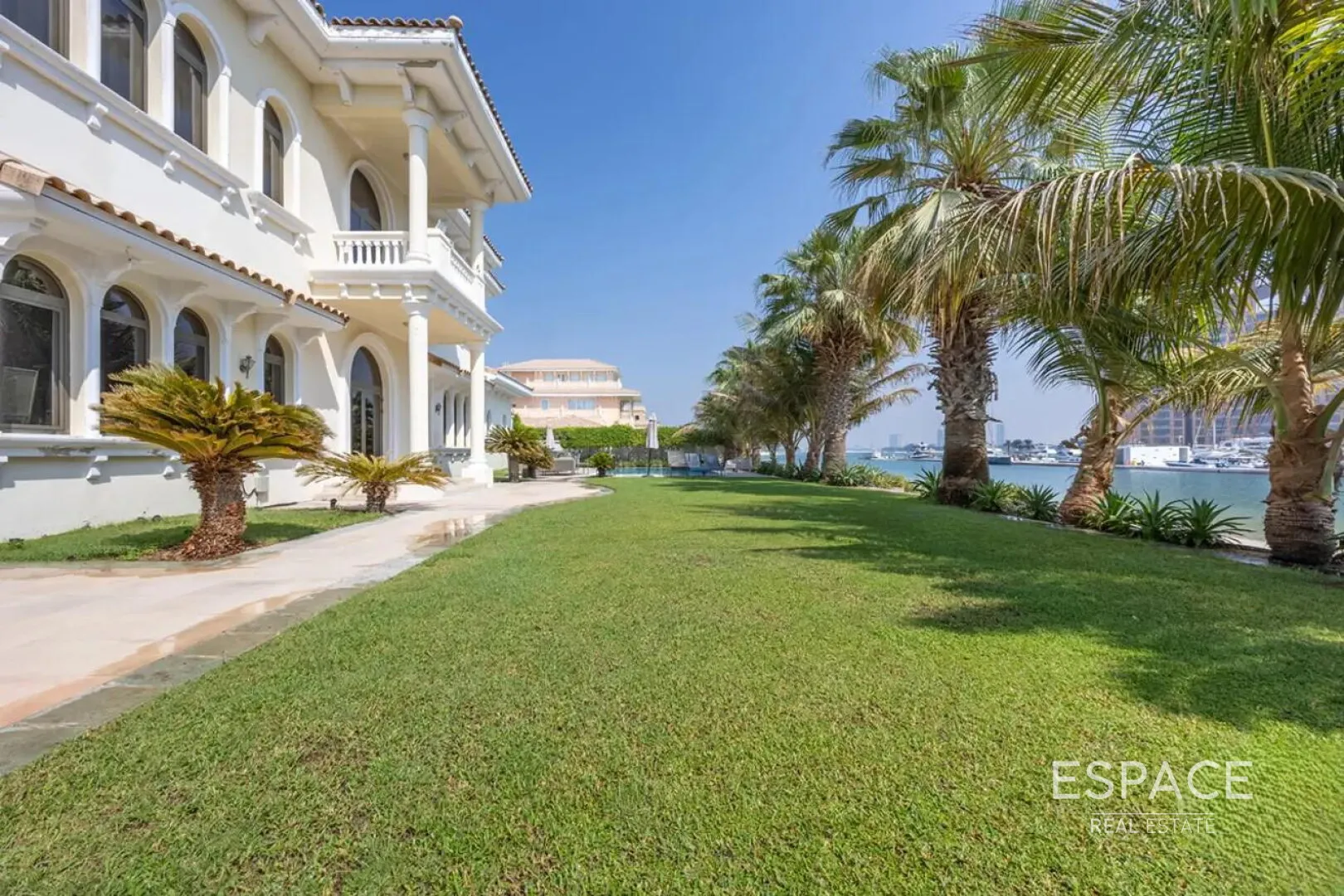 PropertiesGalleryCamera