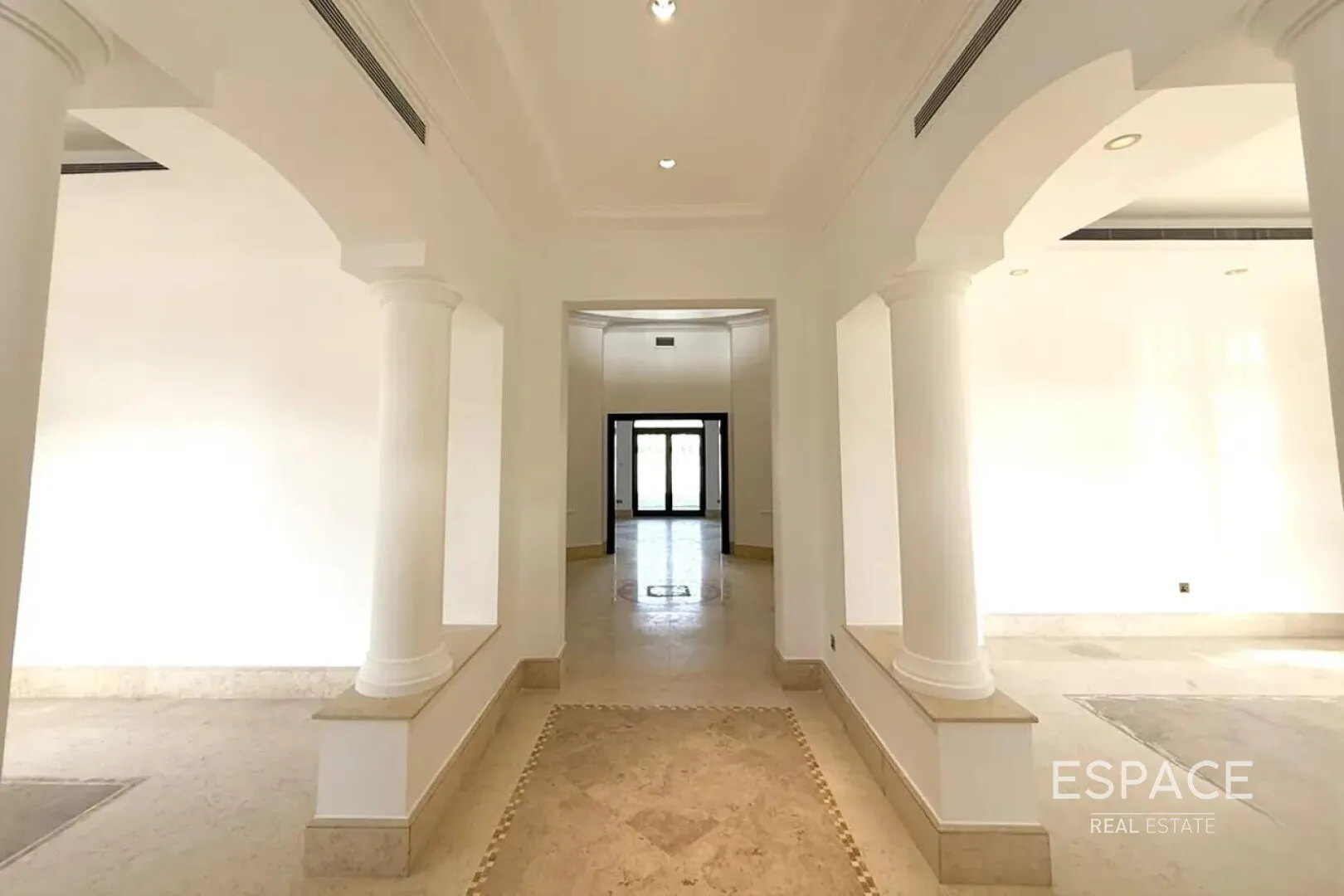 single static gallery