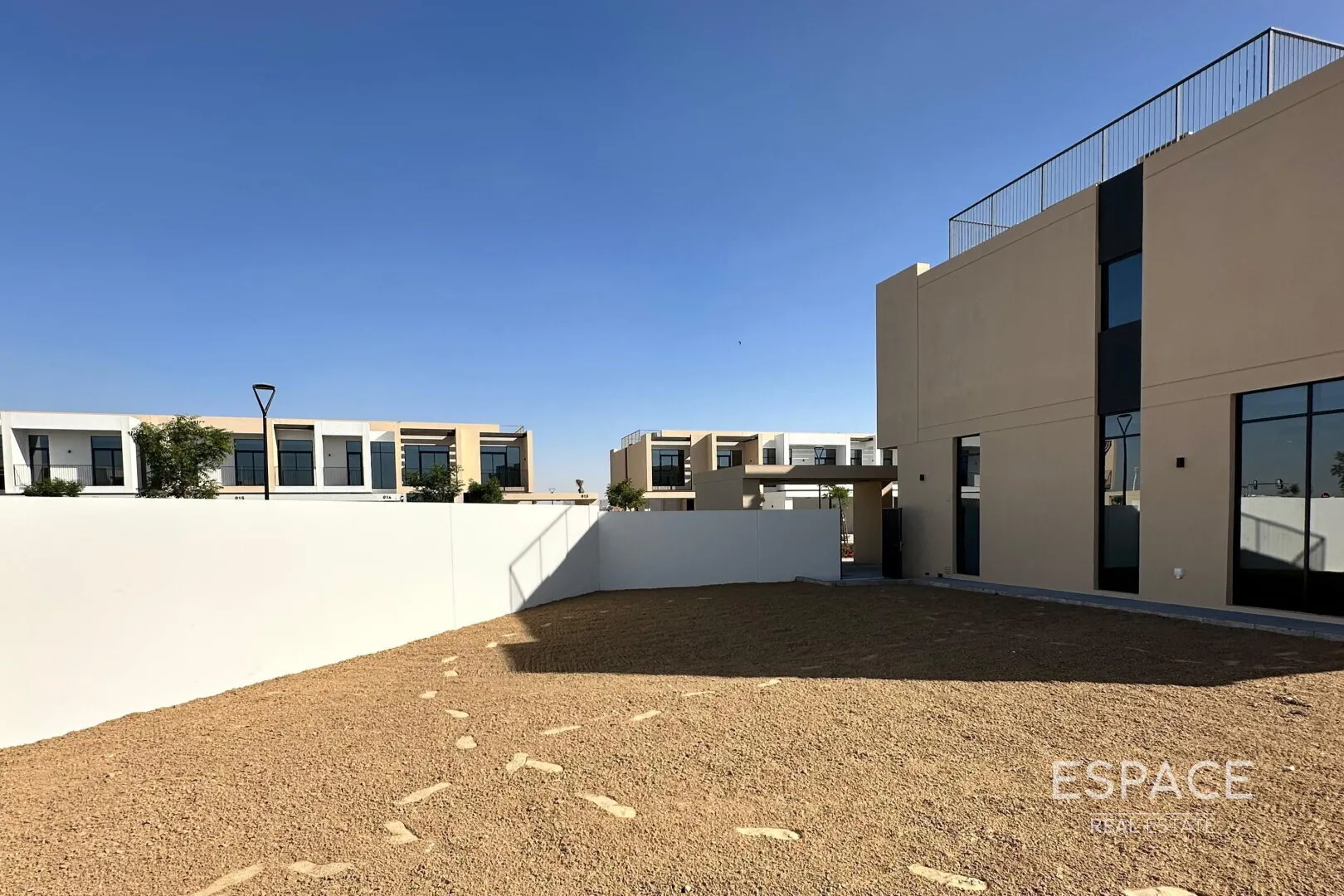 single static gallery