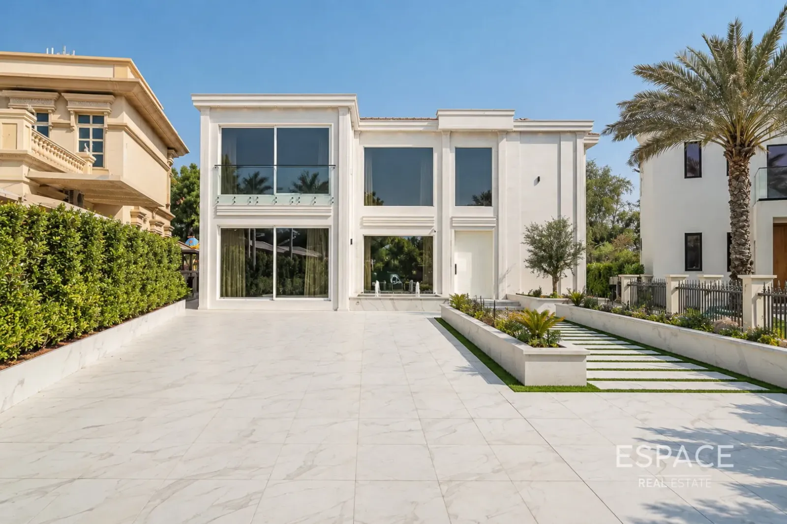 PropertiesGalleryCamera