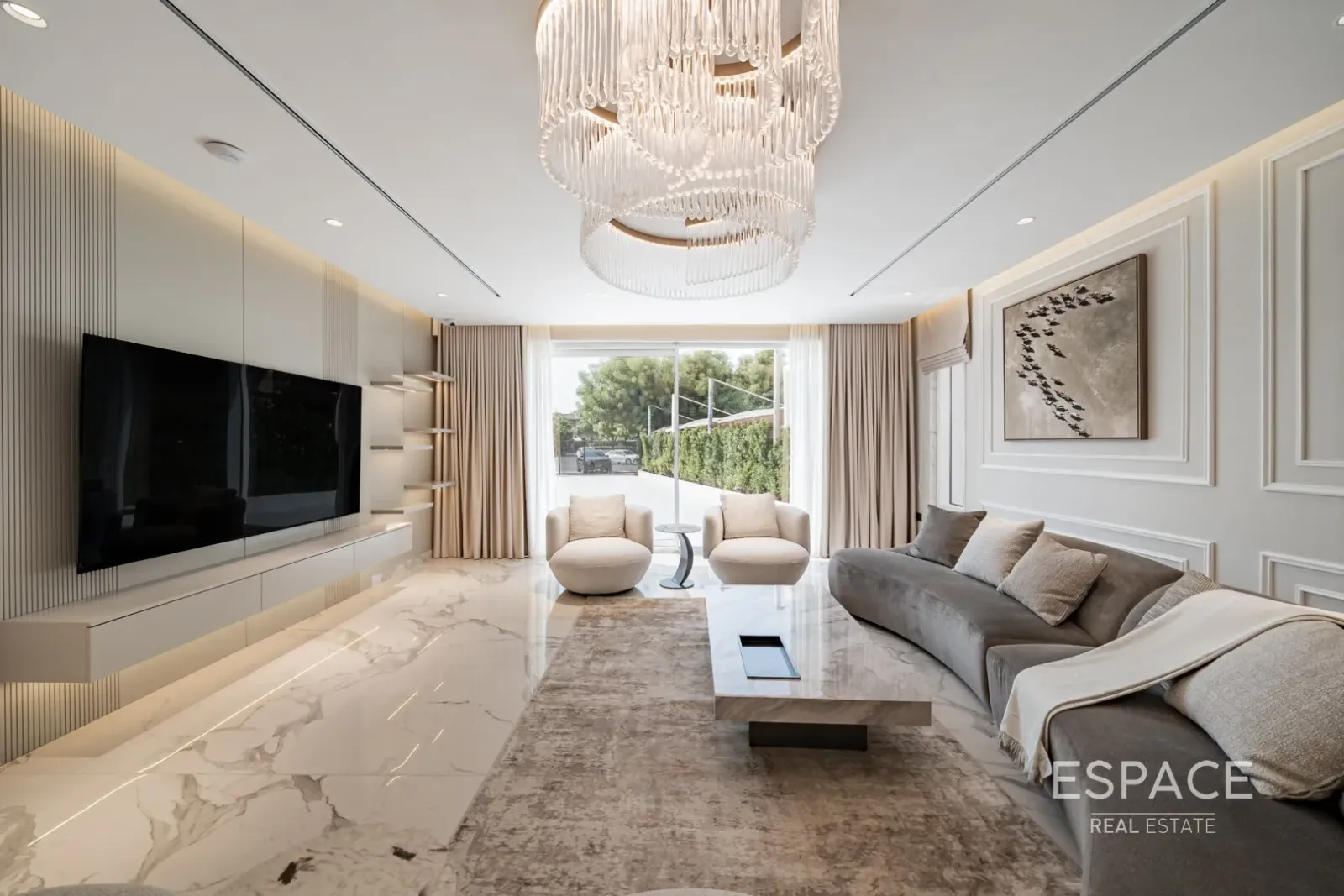 PropertiesGalleryCamera