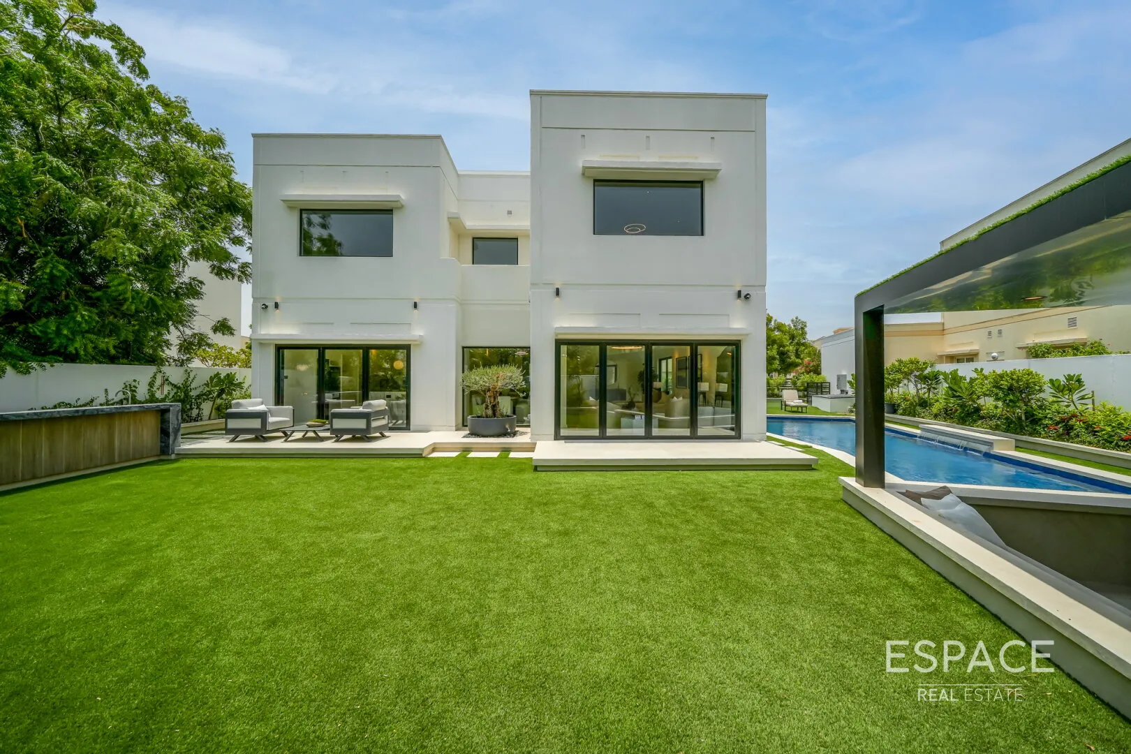 single static gallery