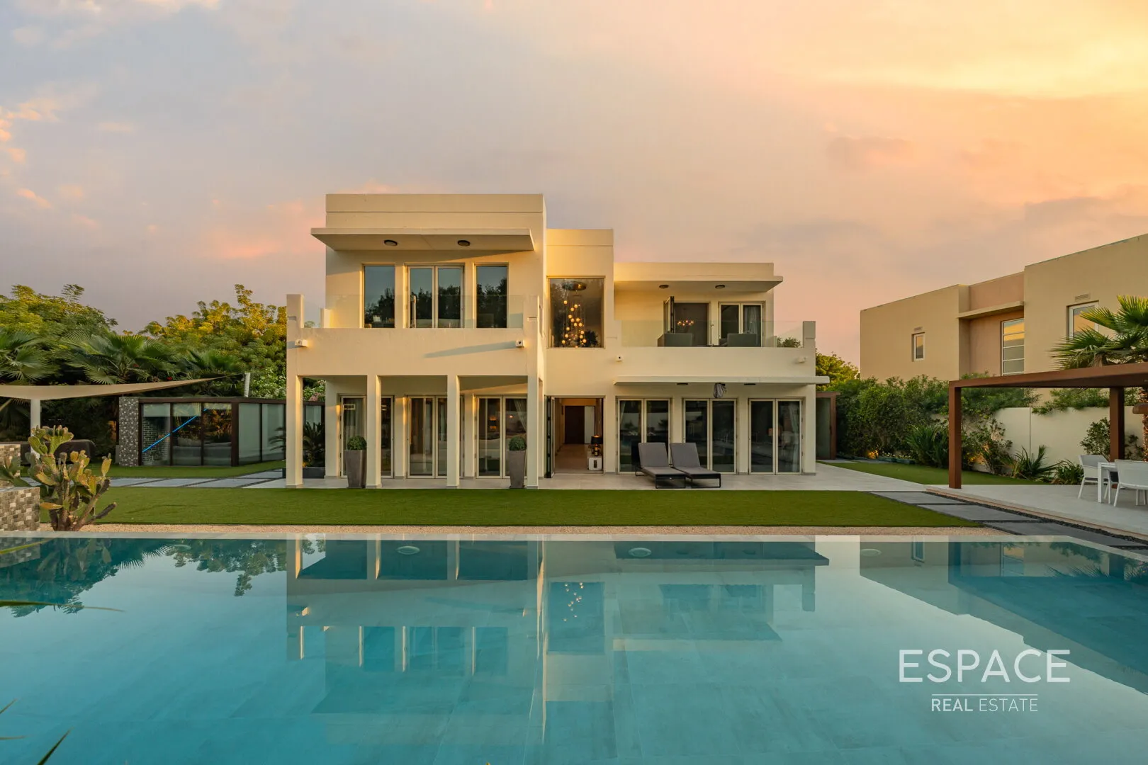 single static gallery