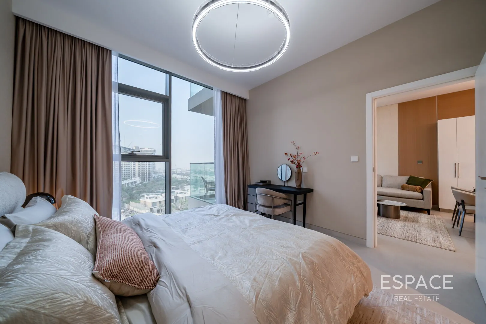 PropertiesGalleryCamera