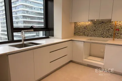 Neva Residences, Jumeirah Village Circle, Dubai - Espace